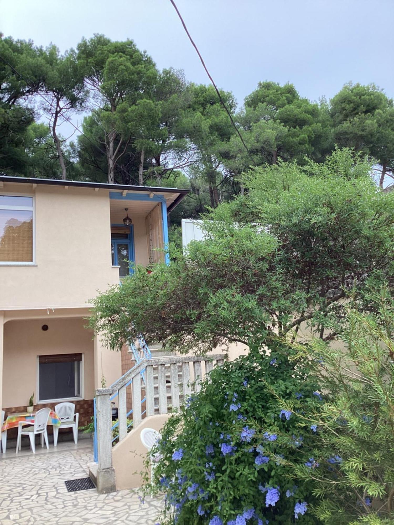 Apartment Punta Pola Esterno foto