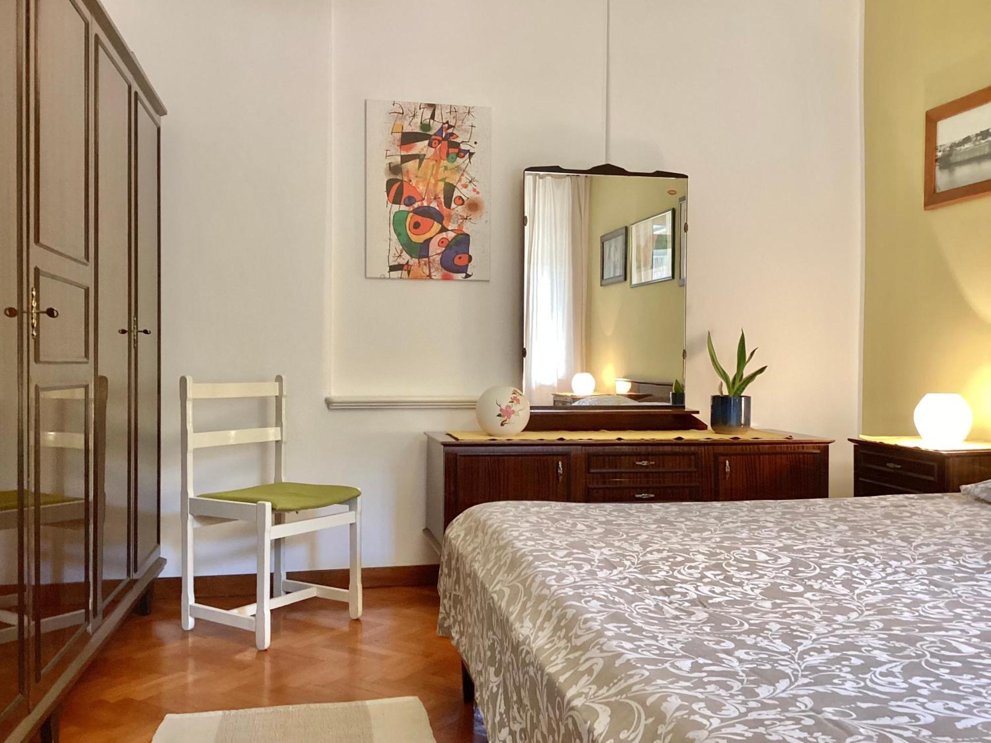 Apartment Punta Pola Esterno foto